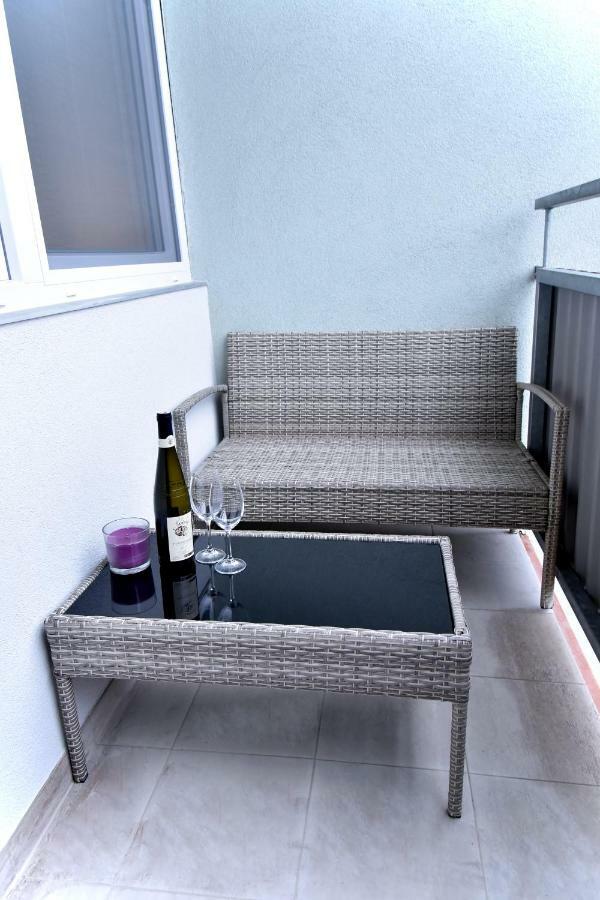 Apartman-Trebon-Centrum エクステリア 写真